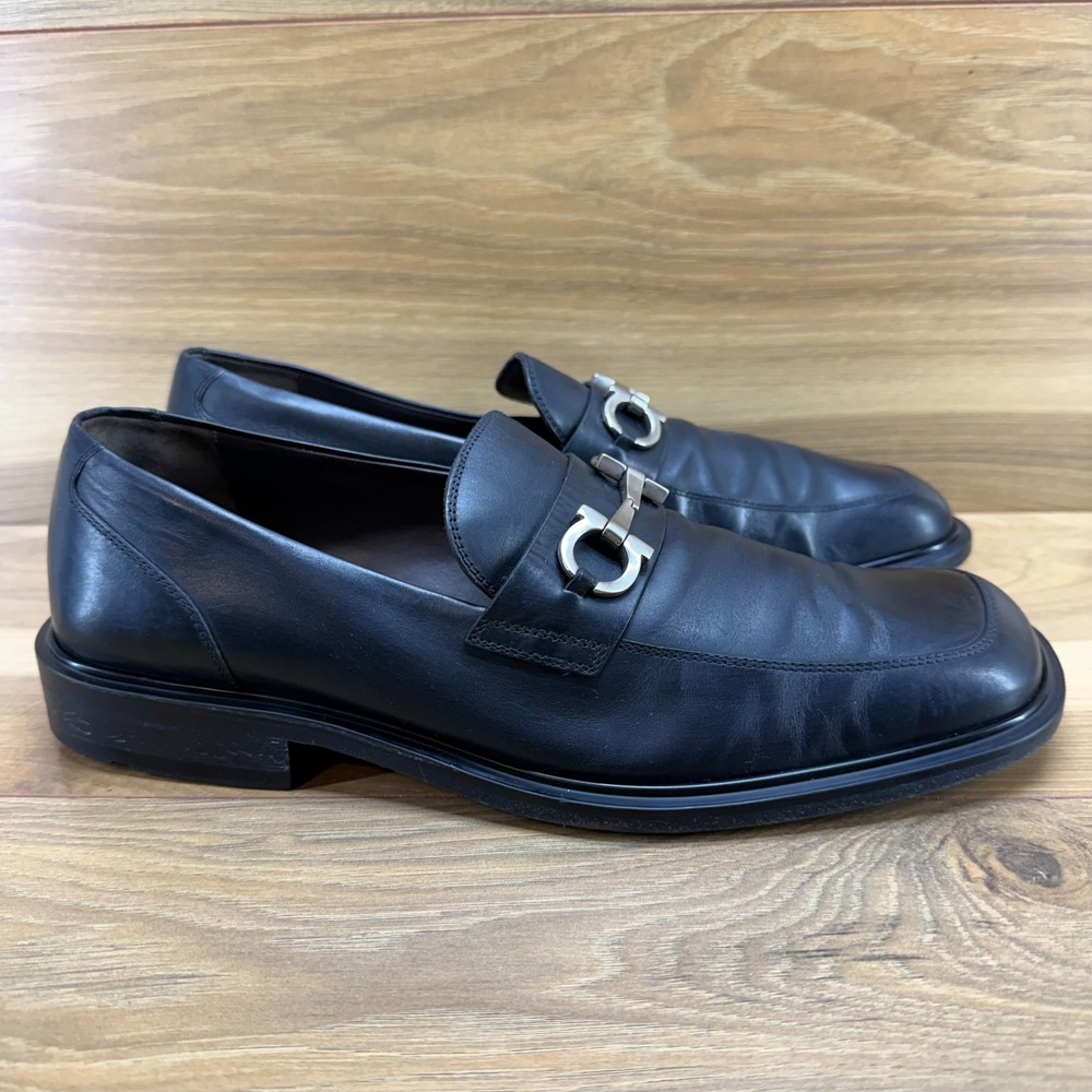 Salvatore Ferragamo Vintage Square Toe 8 EE Gancini Bit Loafers Black Leather